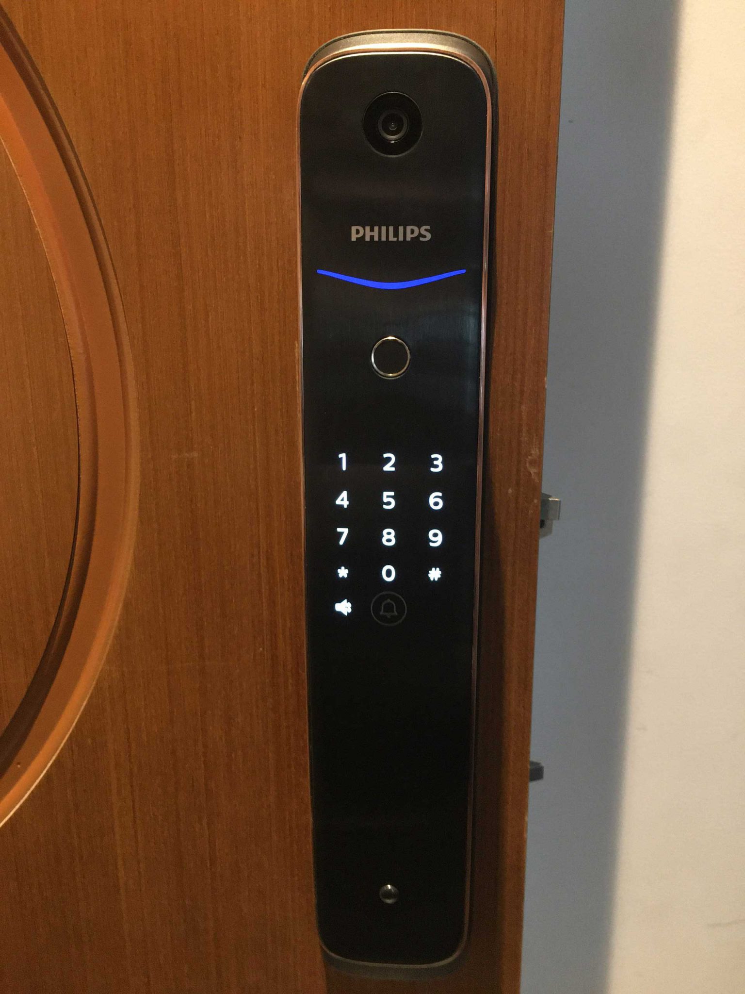 philips-ddl702-1hw-thuc-te-2-1536x2048