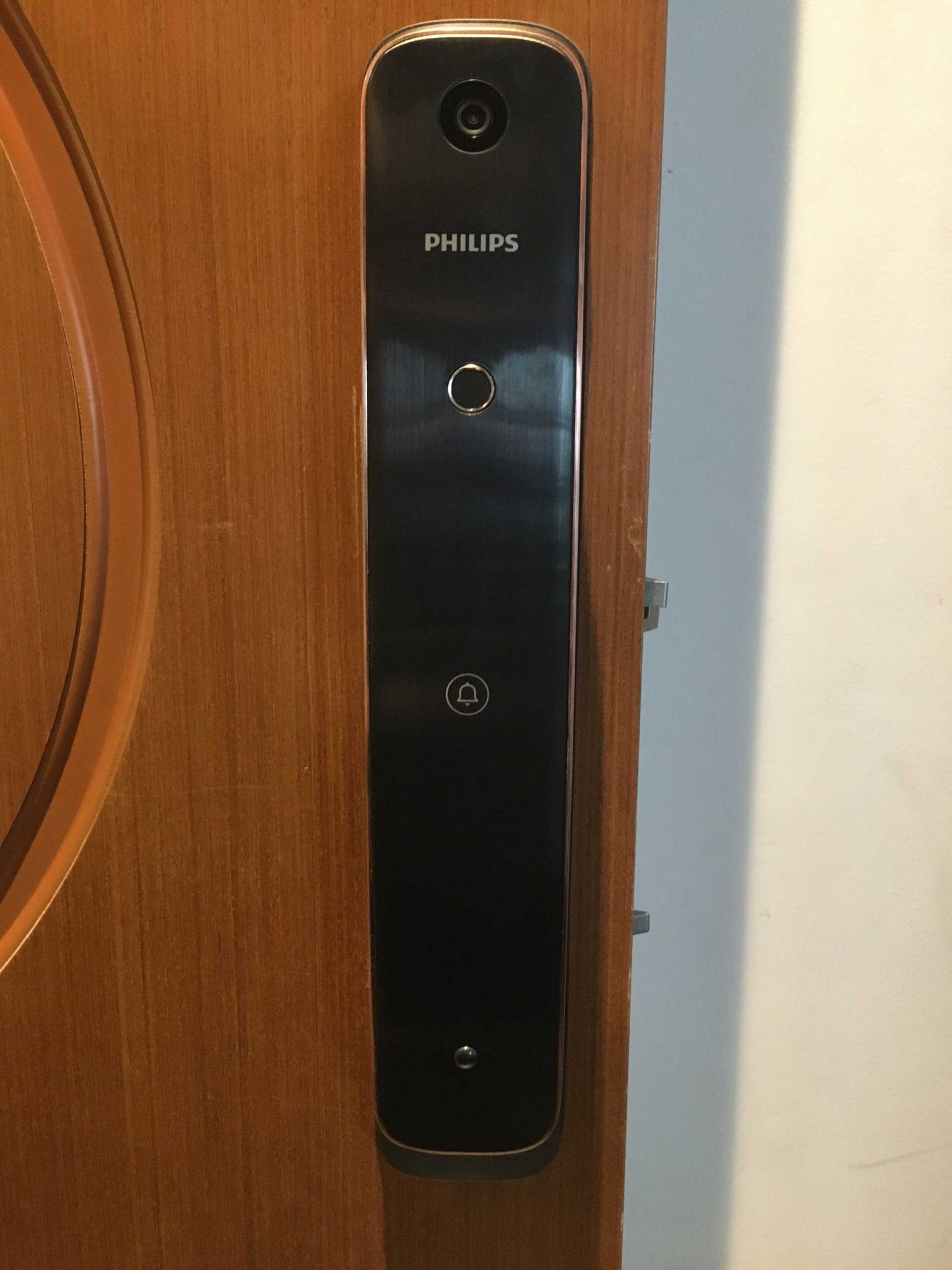 philips-ddl702-1hw-thuc-te-3-1536x2048